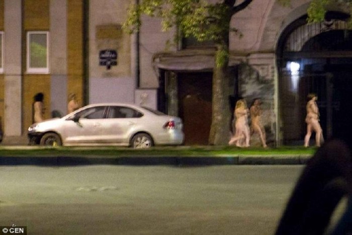 Police_porn-2--700x468