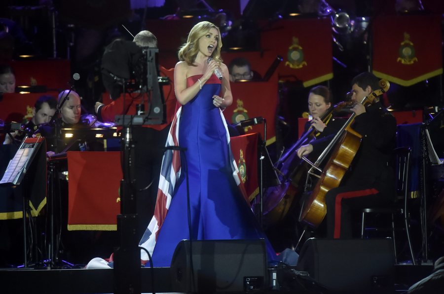 epa05308982 Welsh singer Katherine Jenkins performs at Queen Elizabeth II's 90th birthday celebrations at the Royal Windsor Horse Show in the grounds of Windsor Castle in Windsor near London, Britain, 15 May 2016.  EPA/HANNAH MCKAY