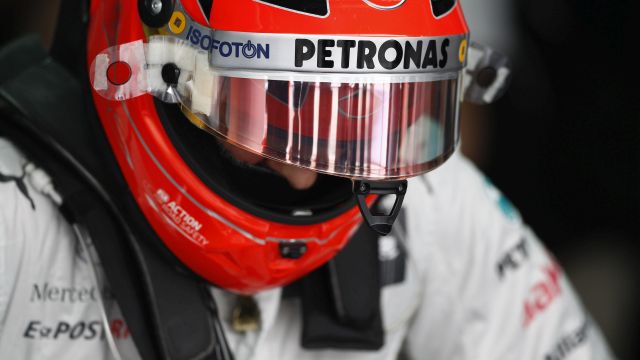 schumi_bahrain12_helmet640