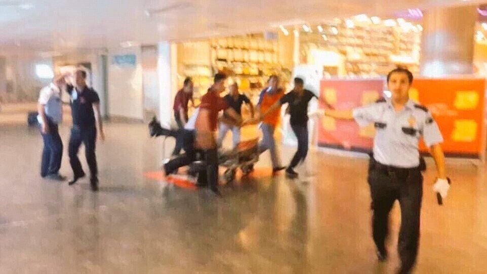 35C3965F00000578-3664710-Taxis_ferried_the_wounded_away_from_the_airport_after_it_was_tar-a-2_1467156124638