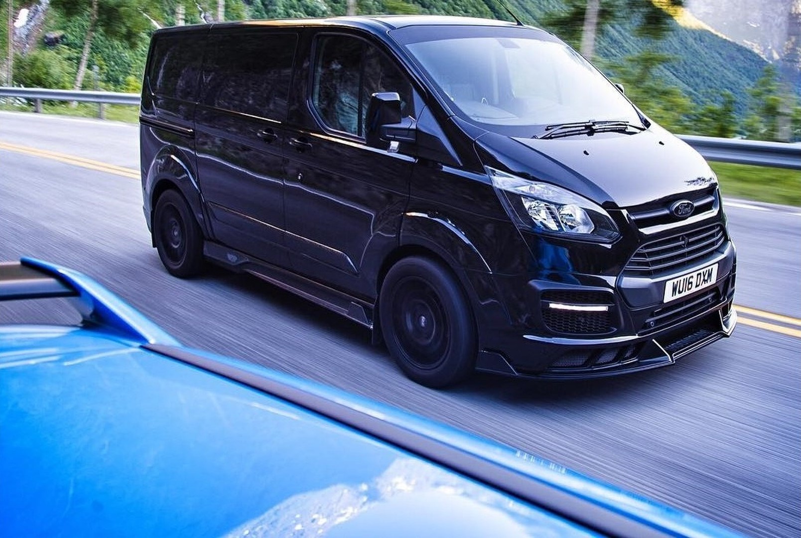 Ken-Block-Ford-Transit-4