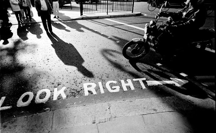 look-right-london-1992-700x481