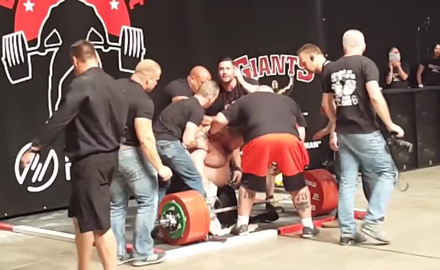GRABS - Eddie Hall deadlift 500k