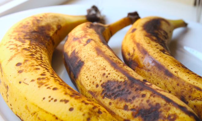 bananas-black-spots
