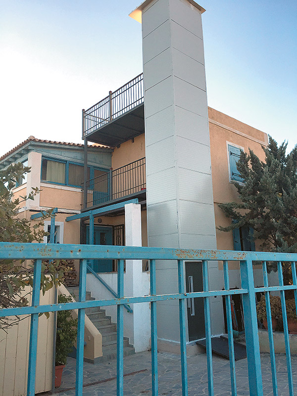 pyrgos aigina 77xronos