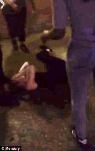 38919B2600000578-3796245-image-m-111_1474282669079