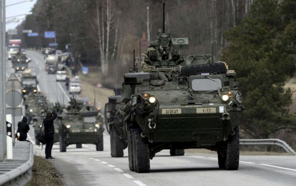 NATO_Estonia_rtr_img-1