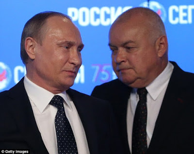 gnostos-rosos-dimosiografos-171mporei-skotosoun-tramp-giati-tous-xalaei-sxedia187-1