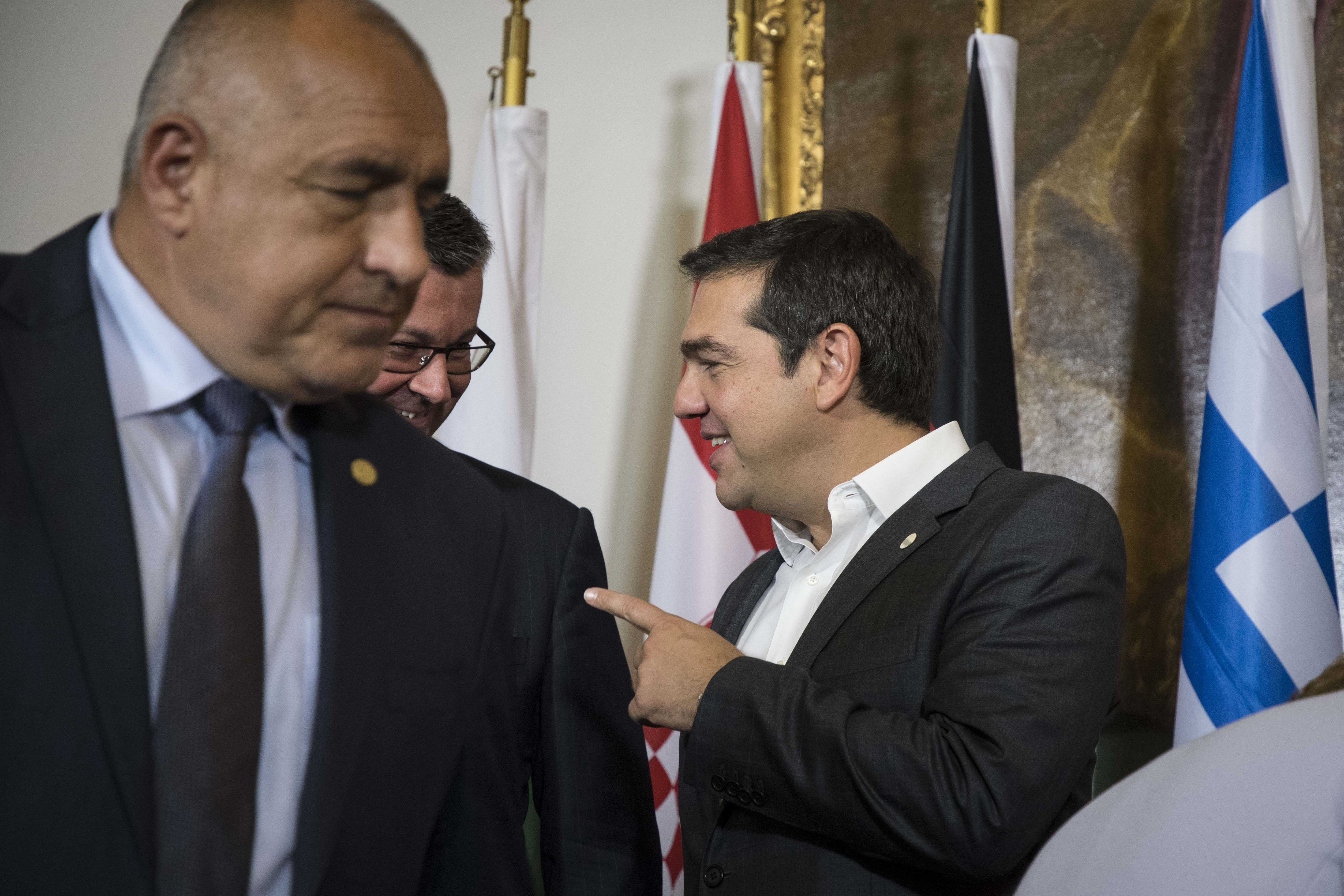 tsipras_synodos3