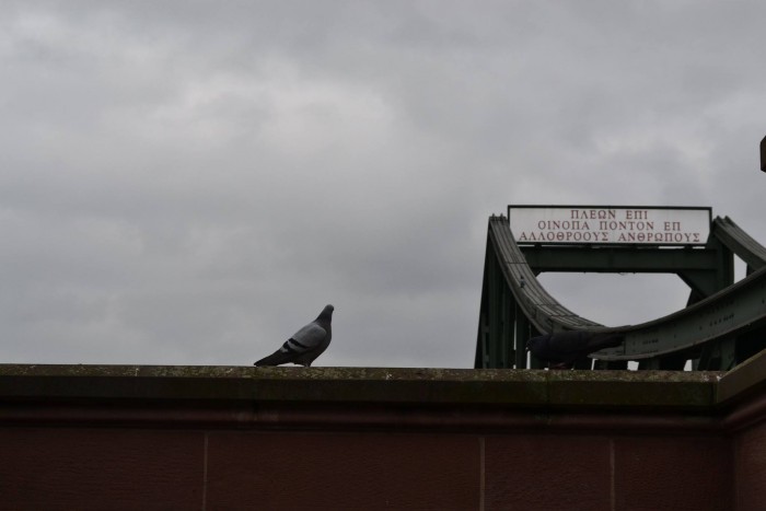 Frankfourti-Brigde-4-700x467