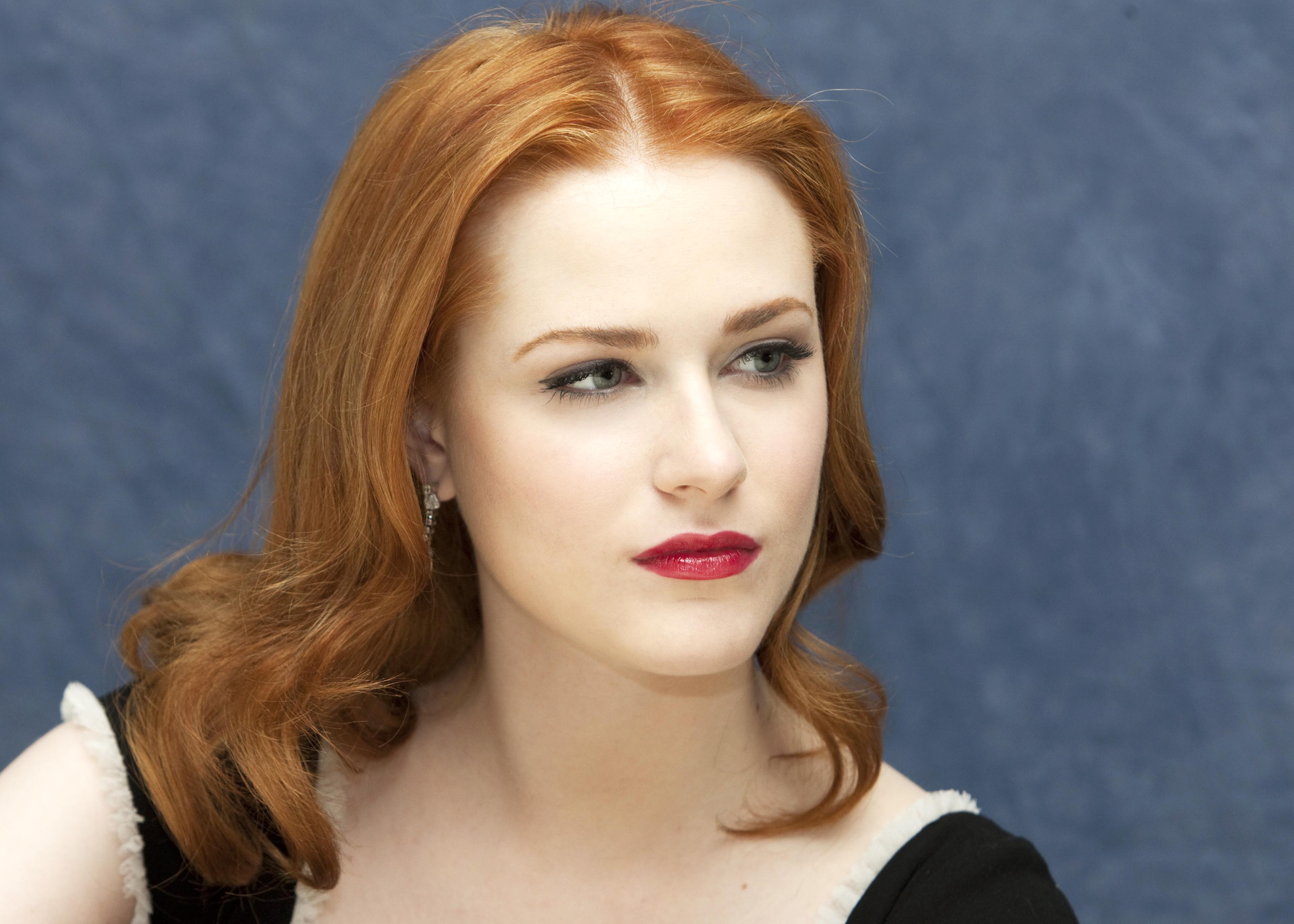 En la imagen, la actriz Evan Rachel Wood.Evan Rachel Wood of "Whatever Works" in Los Angeles, CA June 8, 2009. © Armando Gallo / Retna Ltd. *** NO TABS / SKIN MAGS *** NO ITALY *** NO SALES TO AMI PUBLICATIONS *** EMBARGOED IN THE USA UNTIL SEPTEMBER 8, 2009 ***