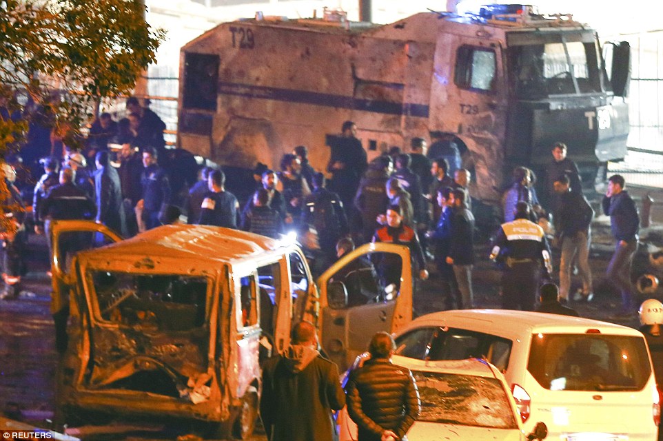 3B40258700000578-4020812-The_car_exploded_the_end_of_a_match_between_two_of_Turkey_s_top_-a-2_1481413089018