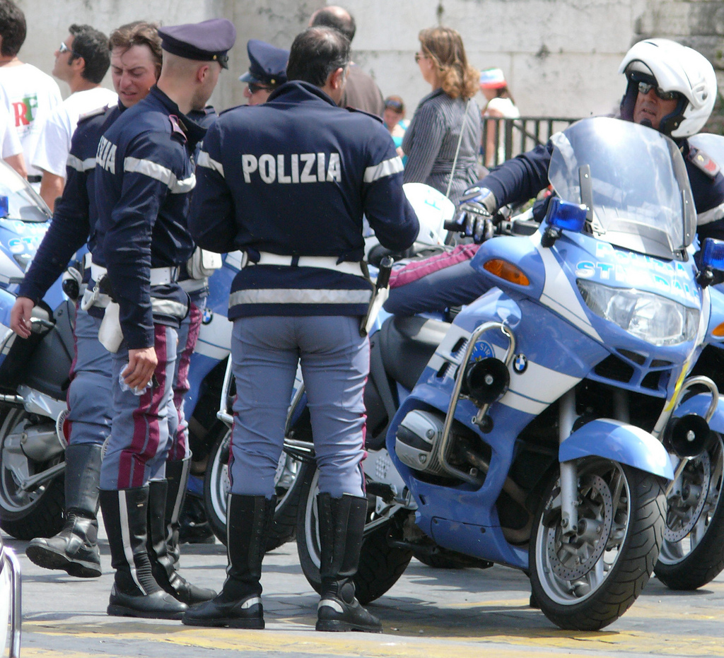 astynomia italia 2