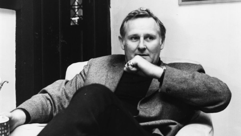 Portrait of actor Peter Vaughan sitting in an armchair in his home Goff Manor, Crawley, Sussex, circa 1969. (Photo by Chris Ware/Keystone Features/Getty Images)