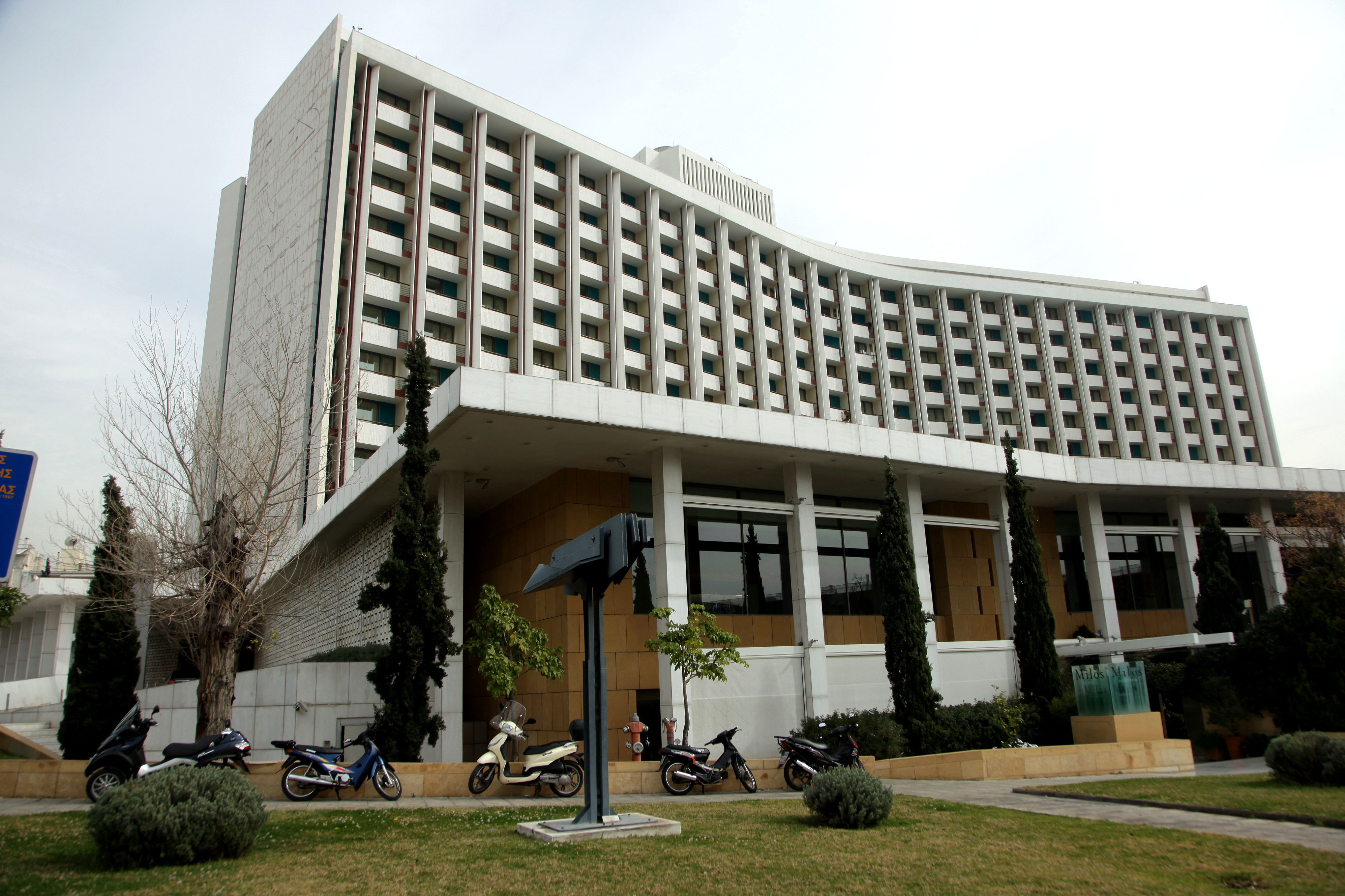 Óôéãìéüôõðï áðü ôï îåíïäï÷åßï "Hilton" ôçí ÔåôÜñôç 17 Öåâñïõáñßïõ 2016, óôçí ÁèÞíá. (EUROKINISSI/ÃÉÁÍÍÇÓ ÐÁÍÁÃÏÐÏÕËÏÓ)