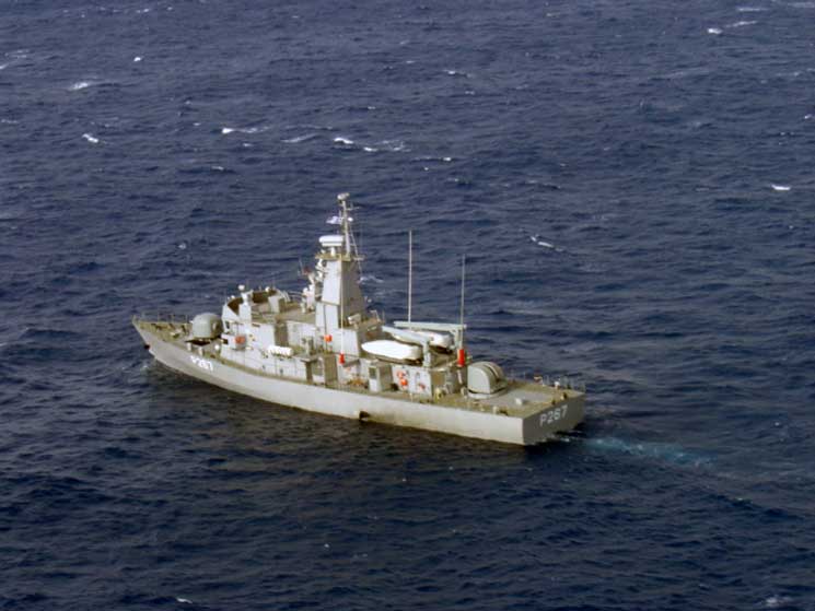 P267_3