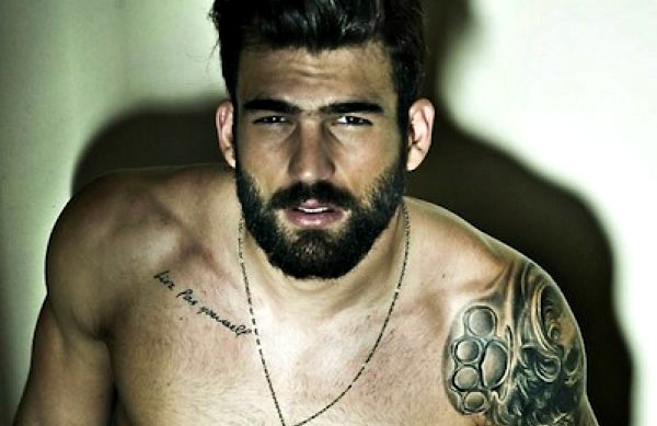 2 alexandrou-3