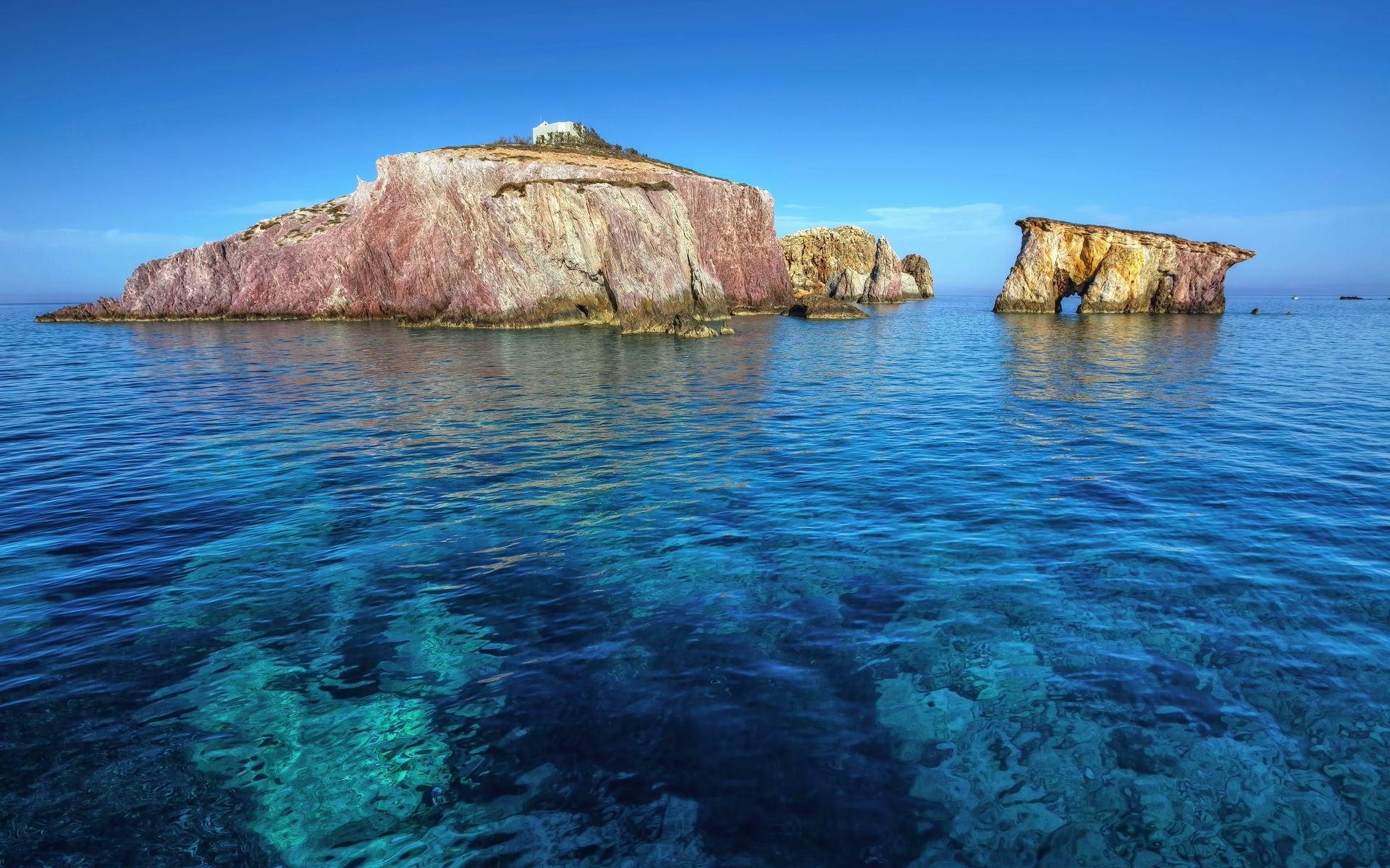 Little-islet-with-traditional-chapel-Antiparos