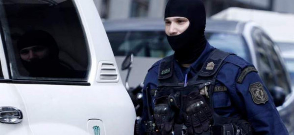 astynomia-ekam-antitromokratiki-100-750x375-600x275