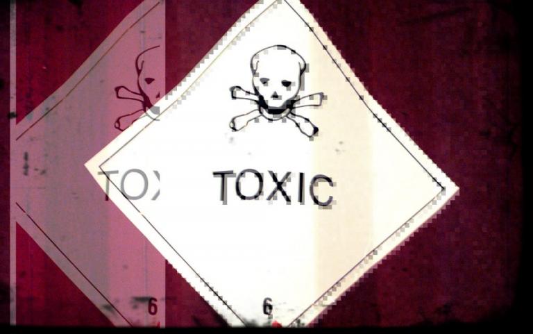 toxic_final1-768x481