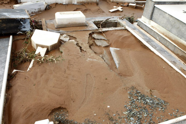 grave3-600x400