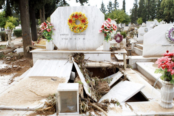 grave5-600x400