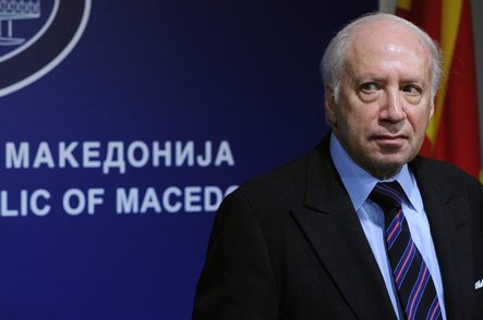pgdm-vaftizetai-ksana-stis-arxes-dekemvriou-8211-poio-einai-onoma-protasi-mnimits