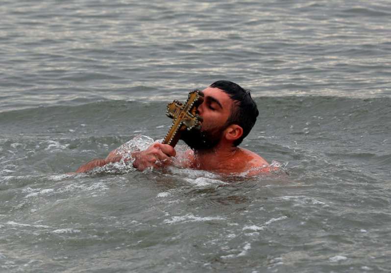 2ed2b7c1ff0d7cd3dc84246b05af3740_L