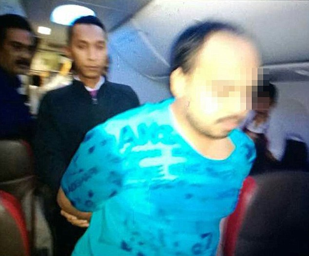 Bagladeshi.arrested49DCAD7C00000578-5462937-image-a-6_1520241967454