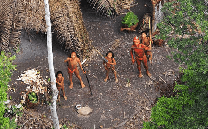 sentinelese-fyli-2-500-700x435