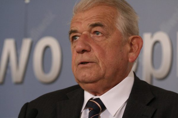 Zbigniew_Religa_3_2008-600x400