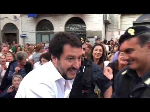 apotheosi-salvini-apo-ton-italiko-lao-ethnikistikos