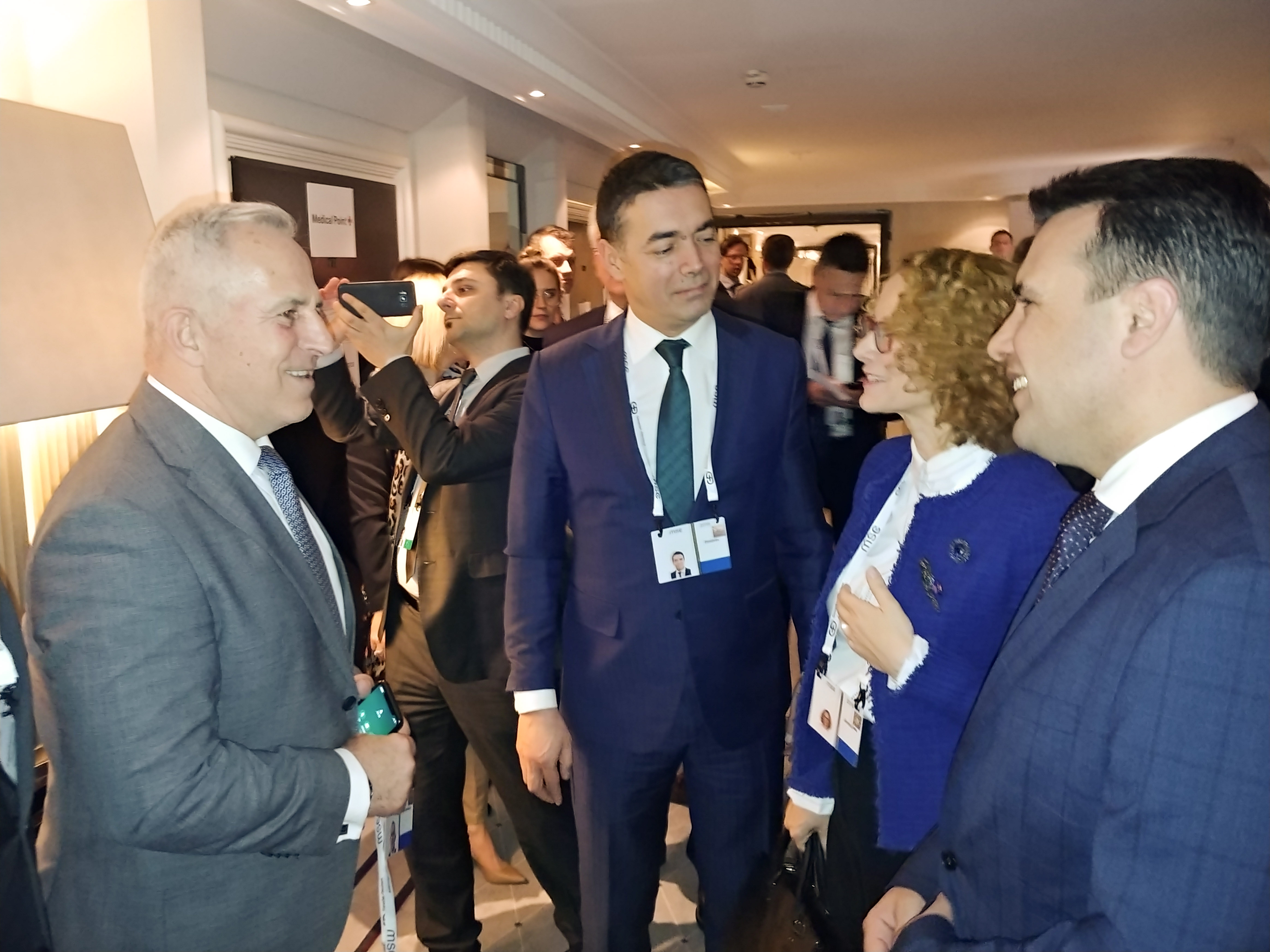 5 απο