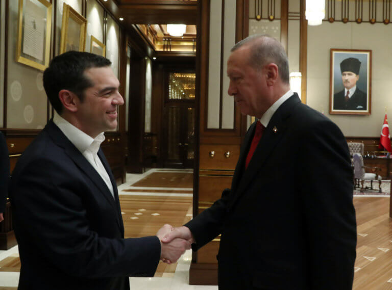 tsipras_erdogan_xeirapsia-768x569
