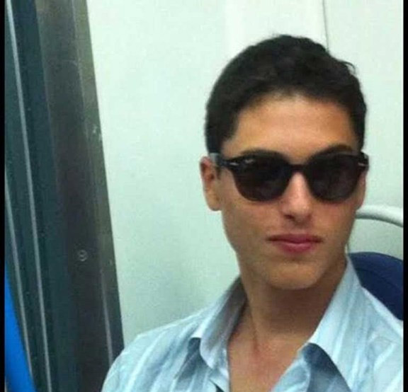 vakakis33443