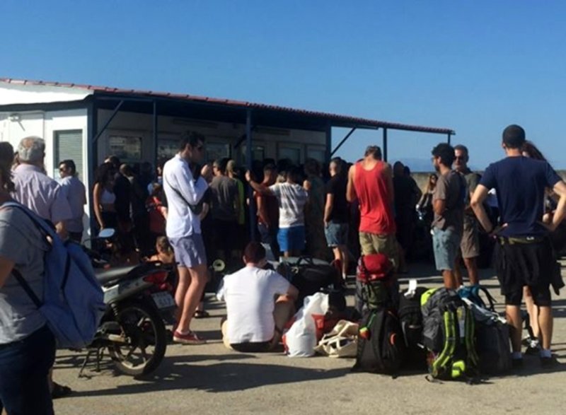 kosmos-ekdotiria-alexandroupoli_iefimerida