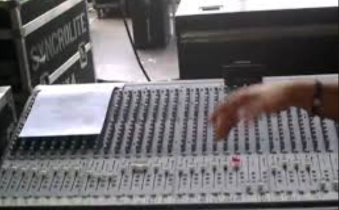 backstage_