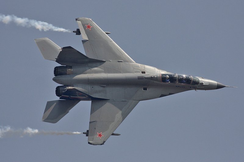 MiG_35_2