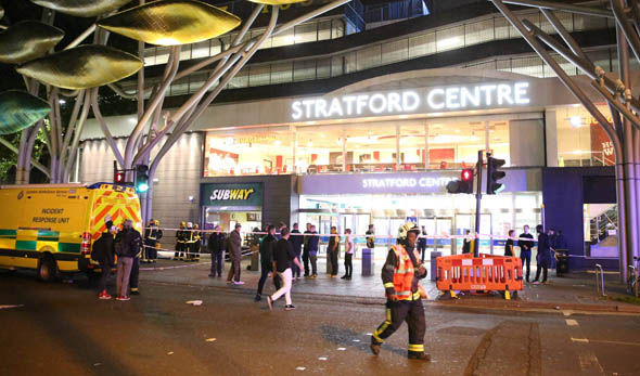 Westfield-Shopping-Centre-acid-attack-six-injured-1074907