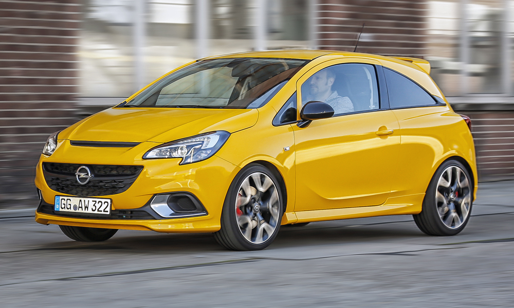 In search of the next corner: The dynamic sports chassis adopted from the OPC version makes the new Opel Corsa GSi ideal for tackling winding roads.