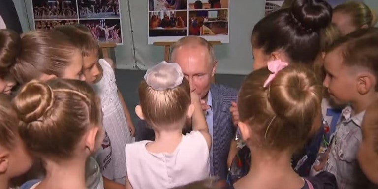 Putin-small-ballarina