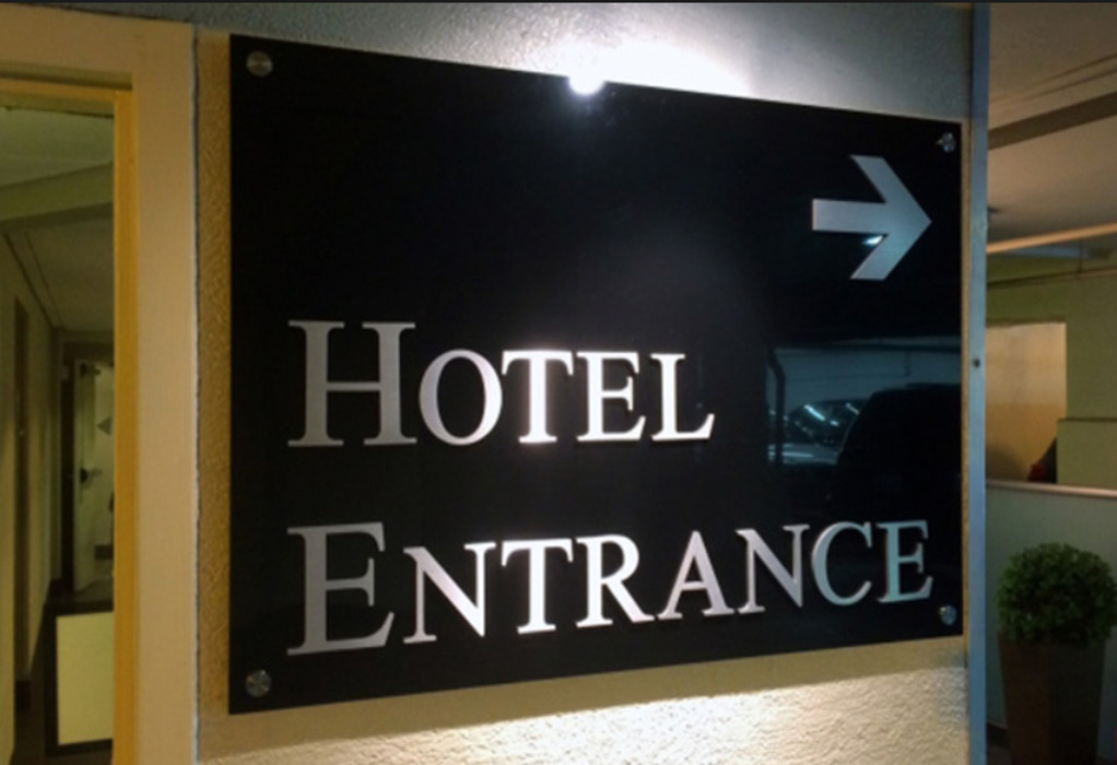 hotel-entrance