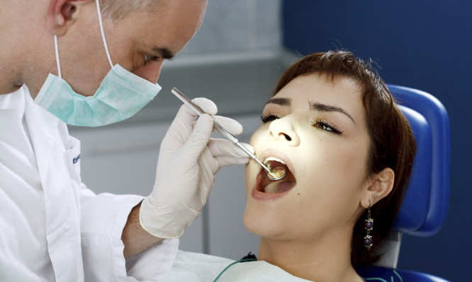 Dentist_Mouth_Dental_tooth_teeth-666x399
