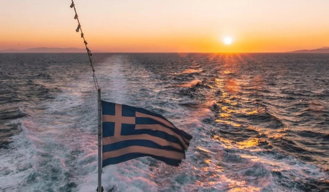 nb_greek_flag_sea1-1068x623