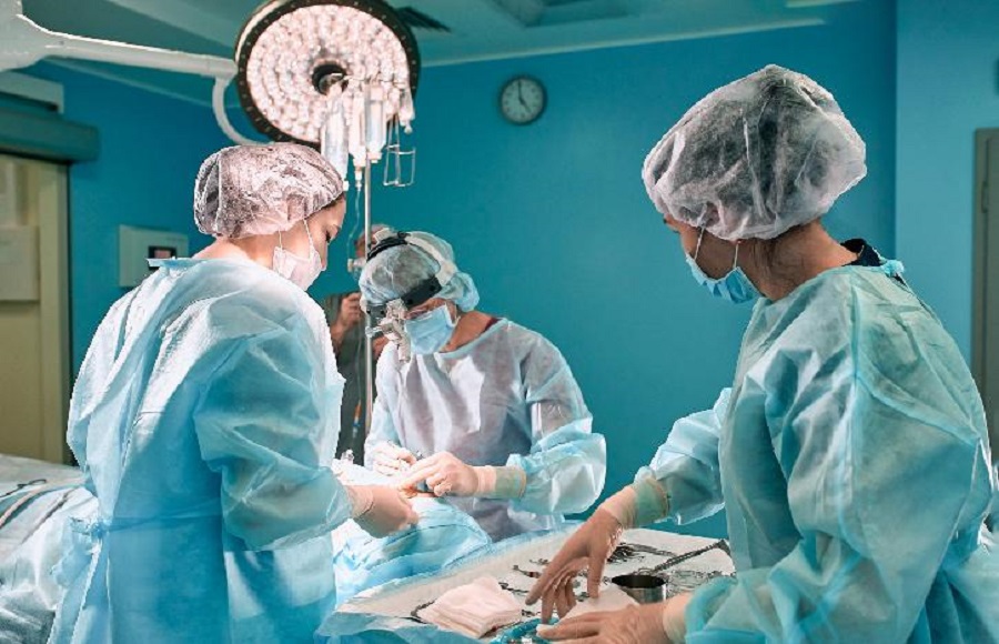 surgeons-