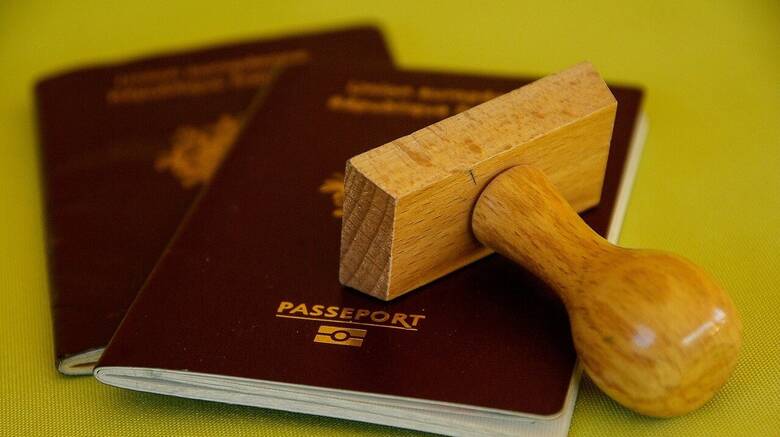 «χρυσά» διαβατήρια