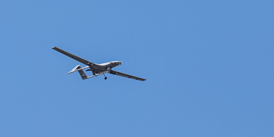 FILE PHOTO: A Bayraktar TB2 unmanned combat aerial vehicle is seen during a demonstration flight at Teknofest aerospace and technology festival in Baku, Azerbaijan May 27, 2022. REUTERS/Aziz Karimov/File Photo