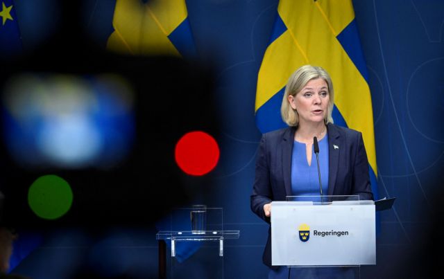 Swedish Prime Minister Magdalena Andersson gives a news conference in Stockholm, Sweden September 14, 2022. Jessica Gow/TT News Agency via REUTERS ATTENTION EDITORS - THIS IMAGE WAS PROVIDED BY A THIRD PARTY. SWEDEN OUT. NO COMMERCIAL OR EDITORIAL SALES IN SWEDEN.