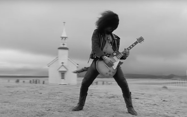 Guns-N-Roses-November-Rain-Video-modified
