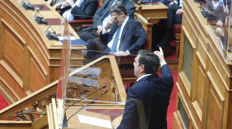 Τρίτη ημέρα της συζήτησης στην Ολομέλεια της Βουλής επί της πρότασης δυσπιστίας κατά της κυβέρνησης Μητσοτάκη, που κατέθεσε ο ΣΥΡΙΖΑ, Παρασκευή 27 Ιανουαρίου 2023. 
(ΓΙΩΡΓΟΣ ΚΟΝΤΑΡΙΝΗΣ/EUROKINISSI)
